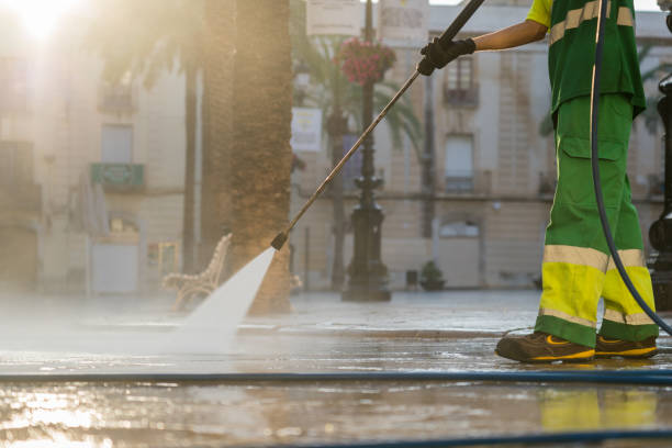 Best Playground Equipment Cleaning  in Twin Rivers, NJ